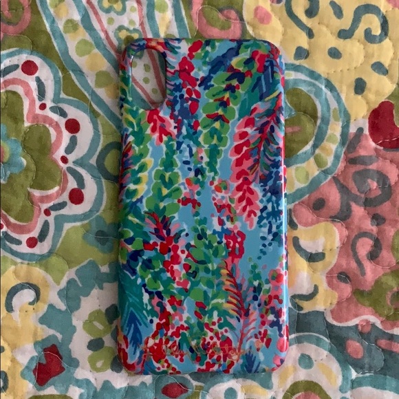 Lilly Pulitzer Accessories - NEVER USED Lilly Pulitzer iPhone X/XS case